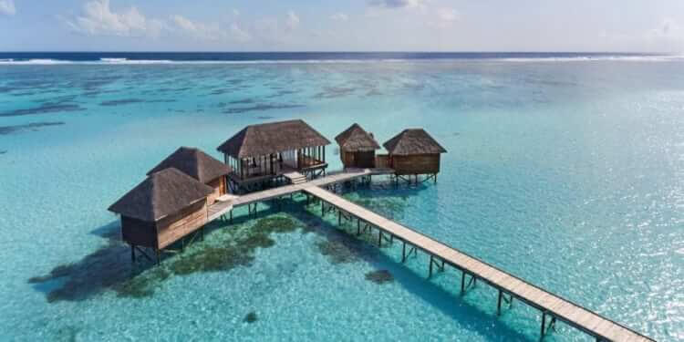 dream-vacation-within-reach-maldives-using-hilton-points.jpg
